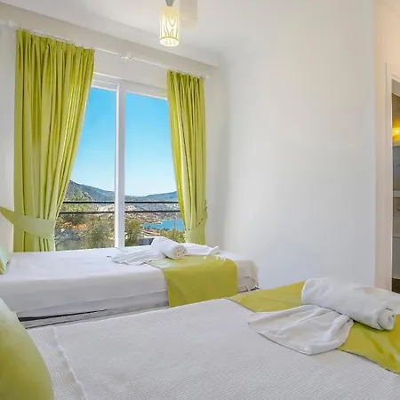 3 Bedroom - Seaview And Private Pool *