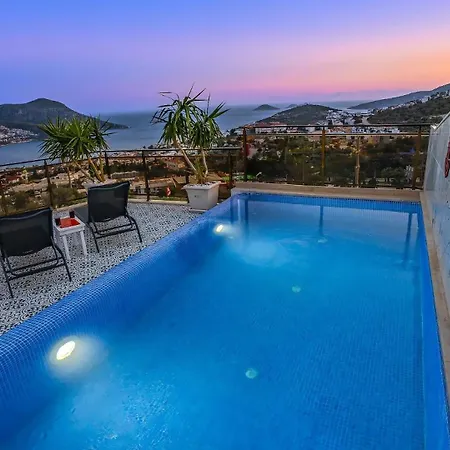 3 Bedroom - Seaview And Private Pool *