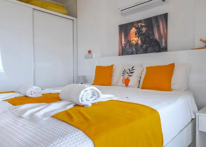 3 Bedroom - Seaview And Private Pool