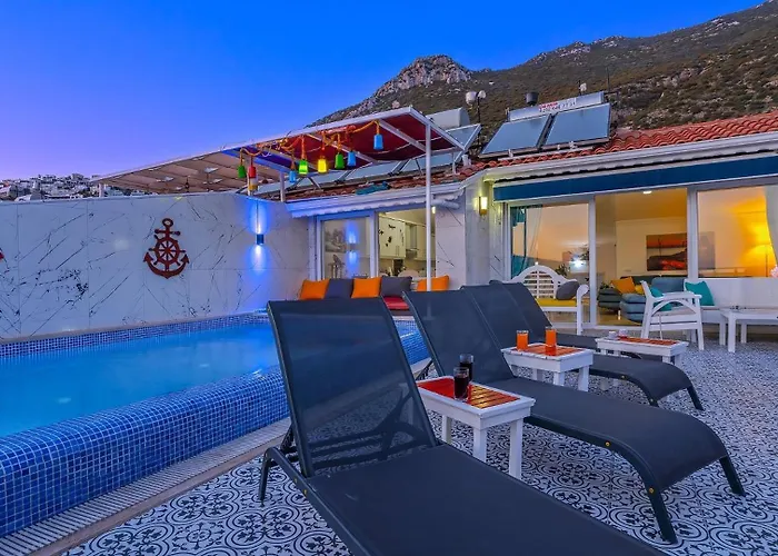 3 Bedroom - Seaview And Private Pool *