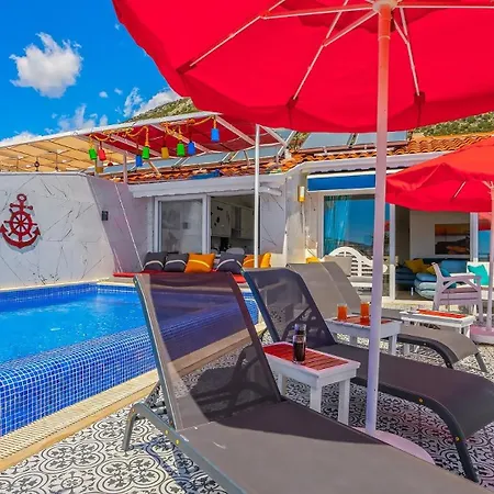 3 Bedroom - Seaview And Private Pool Apartman *